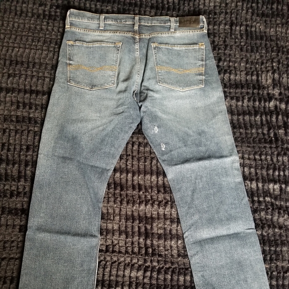 Levi's Slim Straight Denizen Jeans - Picture 2 of 5